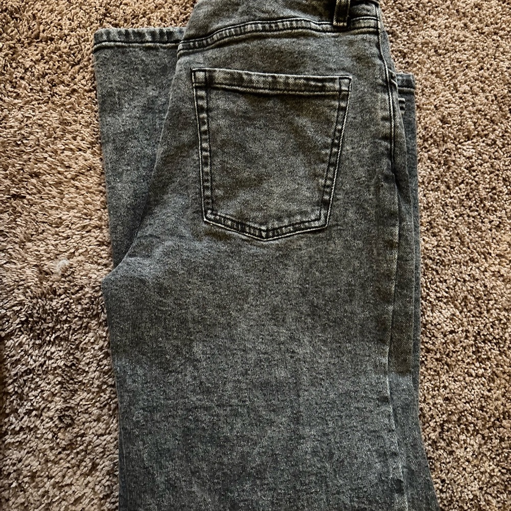 Wild Fable women’s Dark Gray Straight Jeans